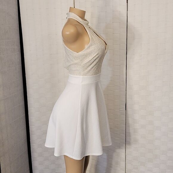 CLOTHING BFF SHORT HALTER NECK SLEEVELESS DRESS - Picture 5 of 14